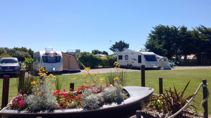 Luxury UK Holiday Homes, Camping & Parks - 10% Volunteer & Charity Workers discount on touring breaks