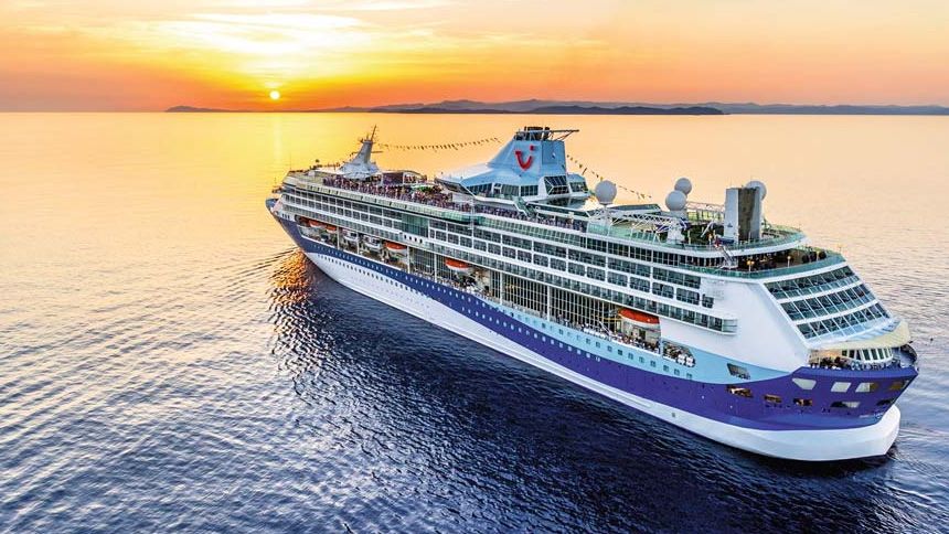 TUI Marella Cruises Black Friday - Save an extra £300 per booking