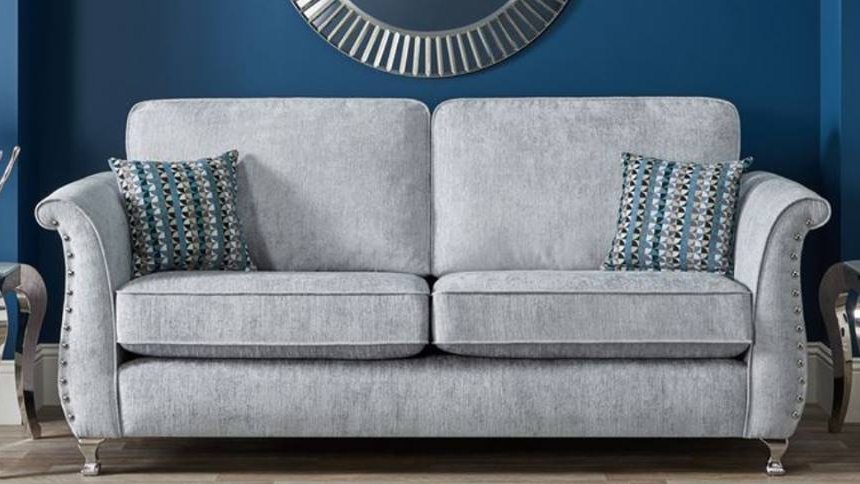 Clearance - Massive savings on selected sofas